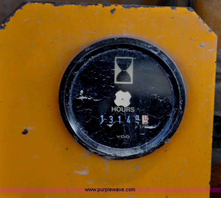 image for item G6455 1989 John Deere 772BH motor grader