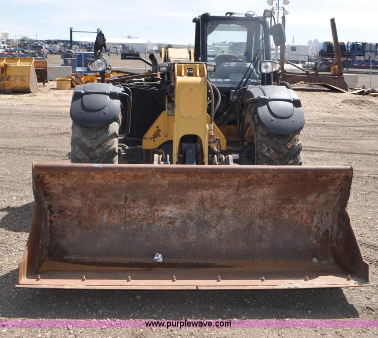 image for item G6458 2007 Caterpillar TH330B telehandler