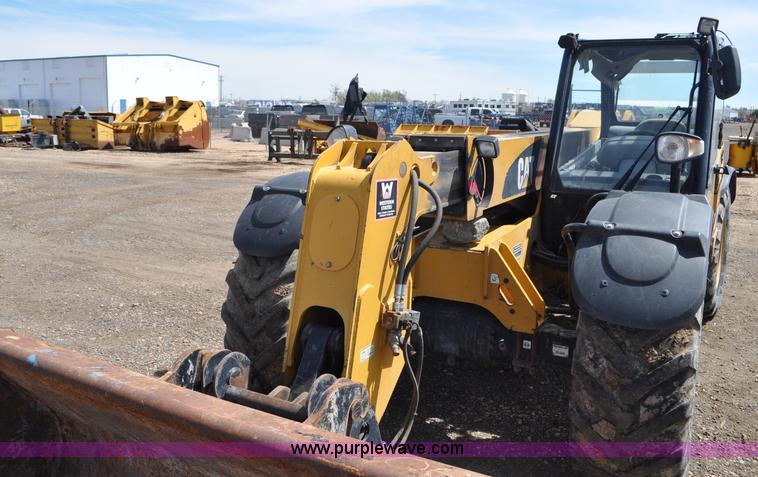 image for item G6458 2007 Caterpillar TH330B telehandler