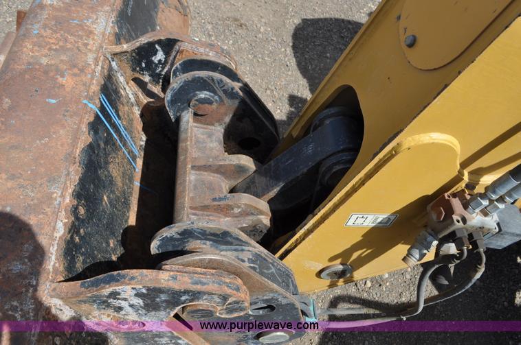 image for item G6458 2007 Caterpillar TH330B telehandler