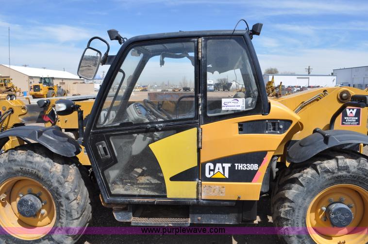 image for item G6458 2007 Caterpillar TH330B telehandler
