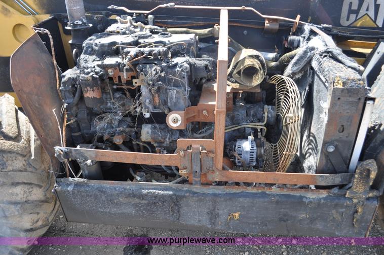 image for item G6458 2007 Caterpillar TH330B telehandler