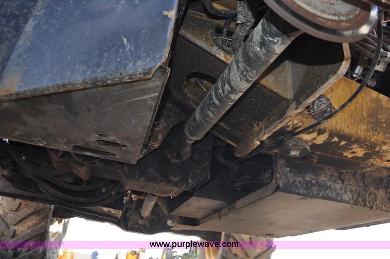 image for item G6458 2007 Caterpillar TH330B telehandler