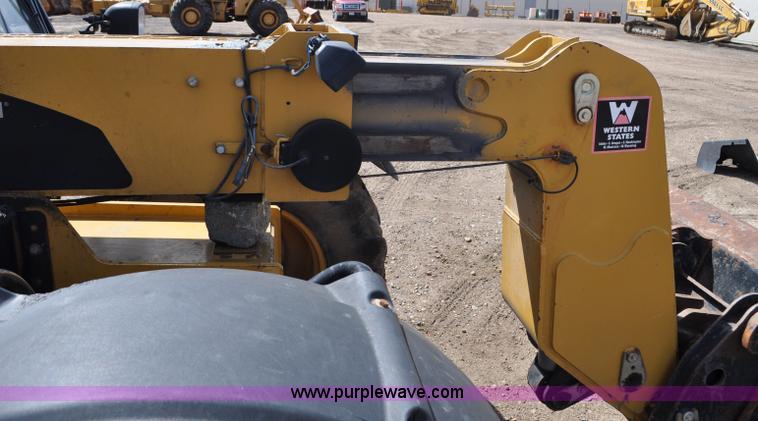 image for item G6458 2007 Caterpillar TH330B telehandler