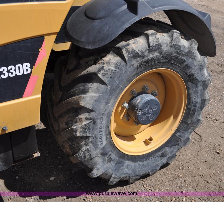 image for item G6458 2007 Caterpillar TH330B telehandler