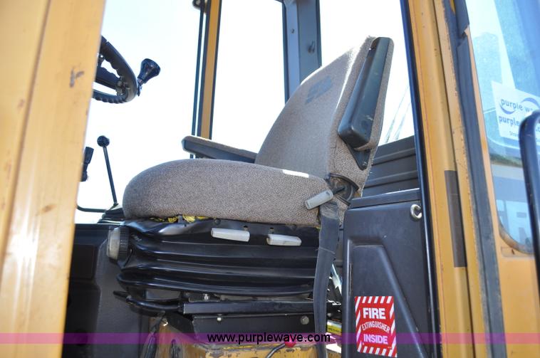 image for item G6464 1990 Fiat-Allis FR10B wheel loader