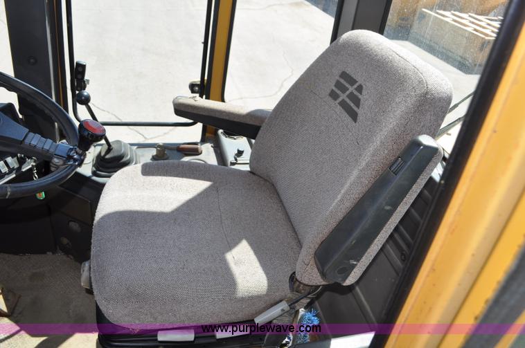 image for item G6464 1990 Fiat-Allis FR10B wheel loader