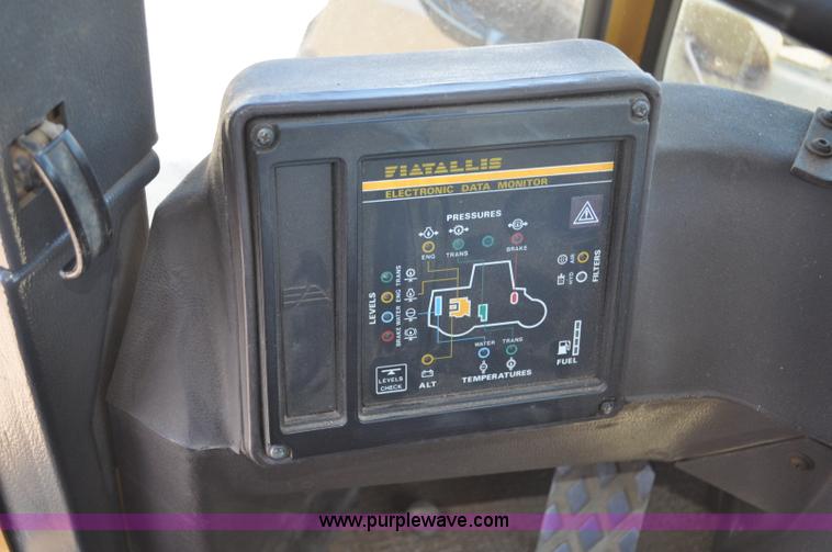 image for item G6464 1990 Fiat-Allis FR10B wheel loader