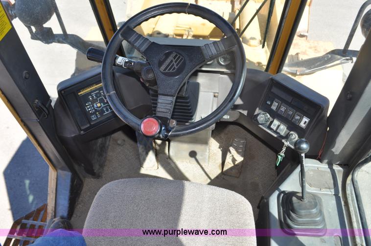 image for item G6464 1990 Fiat-Allis FR10B wheel loader