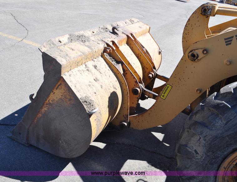 image for item G6464 1990 Fiat-Allis FR10B wheel loader