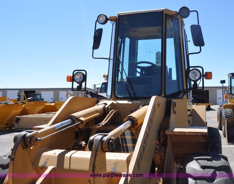 image for item G6464 1990 Fiat-Allis FR10B wheel loader