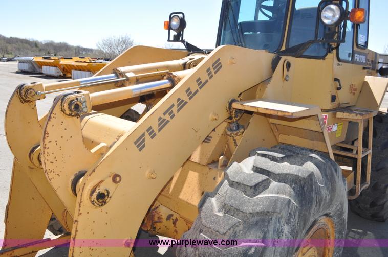 image for item G6464 1990 Fiat-Allis FR10B wheel loader