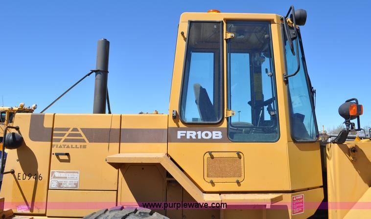 image for item G6464 1990 Fiat-Allis FR10B wheel loader