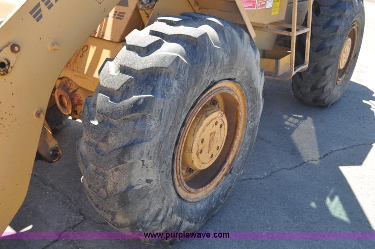 image for item G6464 1990 Fiat-Allis FR10B wheel loader