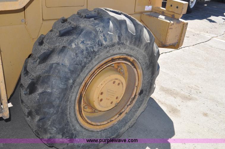 image for item G6464 1990 Fiat-Allis FR10B wheel loader