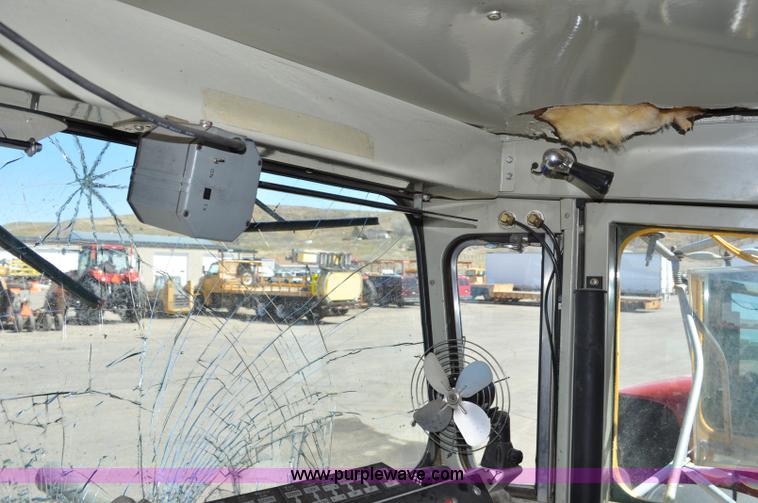 image for item G6465 1990 Oshkosh PA-2526-1 plow/spreader truck