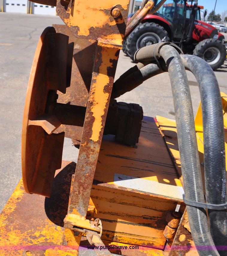 image for item G6465 1990 Oshkosh PA-2526-1 plow/spreader truck
