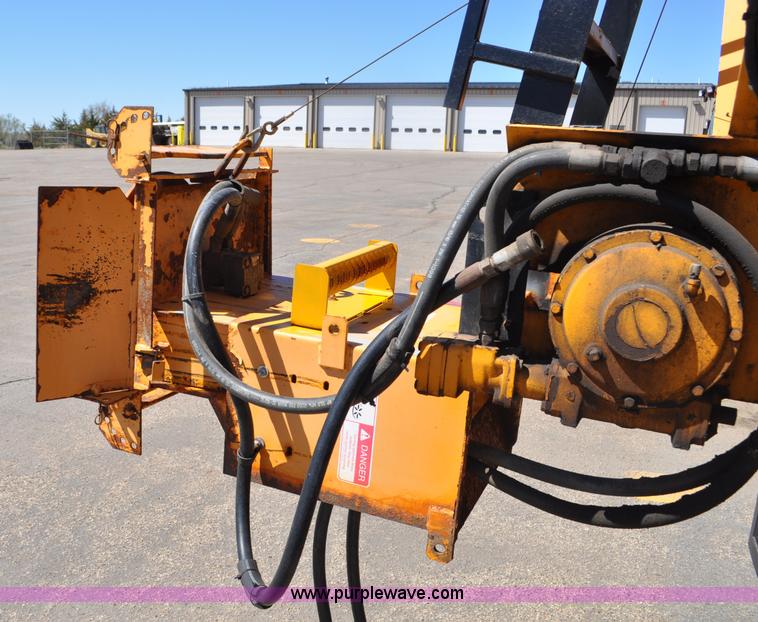 image for item G6465 1990 Oshkosh PA-2526-1 plow/spreader truck