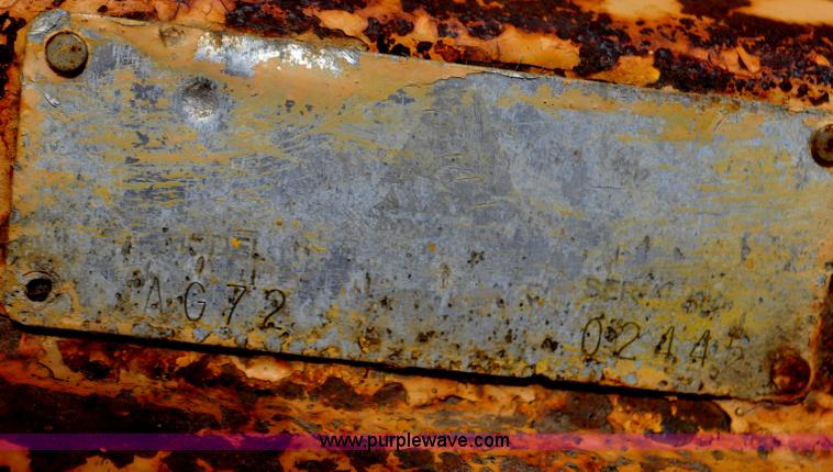 image for item G6466 2000 Alamo AG-72 mower