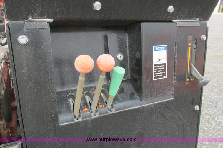 image for item G8349 2008 Ditch Witch JT922 directional drill