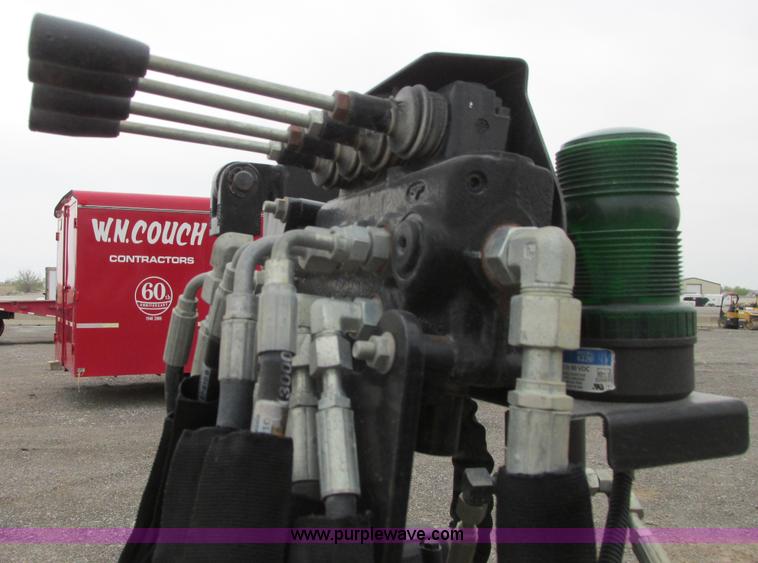 image for item G8349 2008 Ditch Witch JT922 directional drill