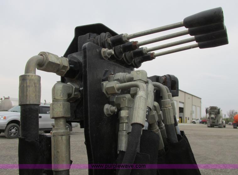 image for item G8349 2008 Ditch Witch JT922 directional drill