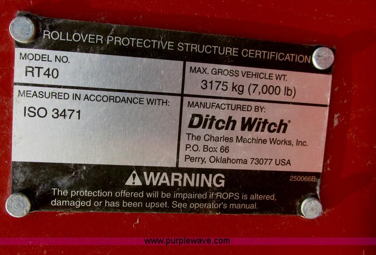 image for item G8351 2007 Ditch Witch RT40 trencher