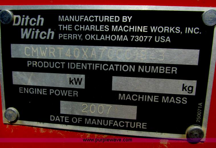 image for item G8351 2007 Ditch Witch RT40 trencher