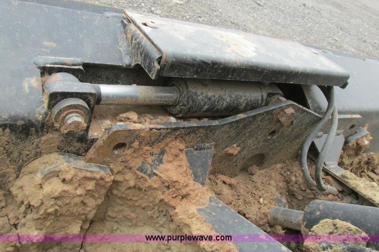 image for item G8351 2007 Ditch Witch RT40 trencher