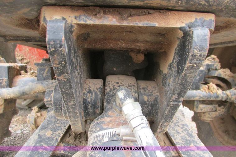 image for item G8351 2007 Ditch Witch RT40 trencher