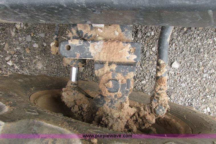 image for item G8351 2007 Ditch Witch RT40 trencher