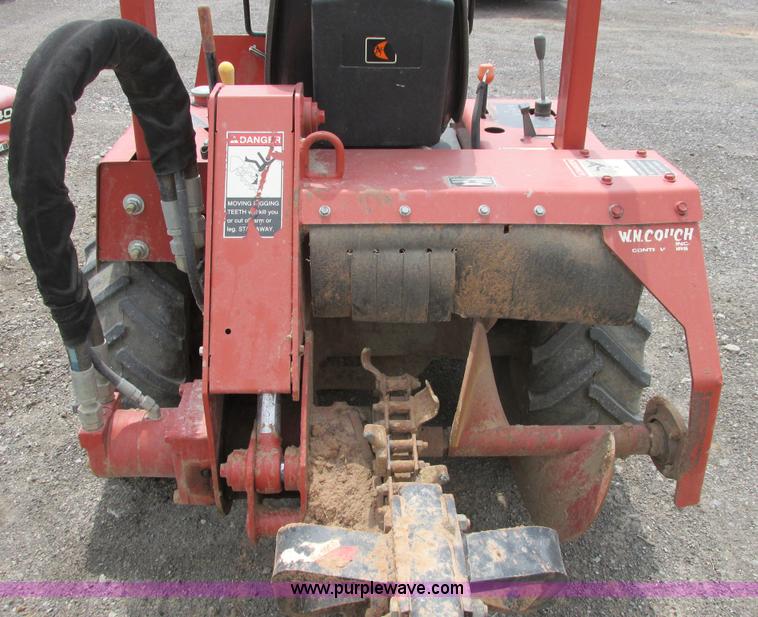 image for item G8351 2007 Ditch Witch RT40 trencher