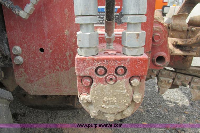 image for item G8351 2007 Ditch Witch RT40 trencher