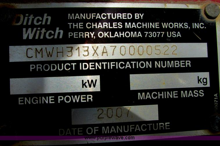 image for item G8351 2007 Ditch Witch RT40 trencher