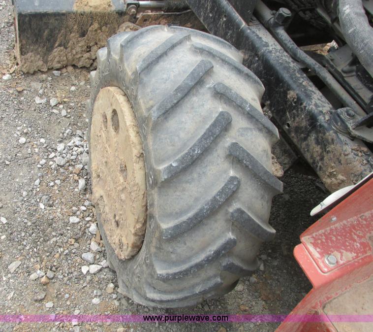 image for item G8351 2007 Ditch Witch RT40 trencher