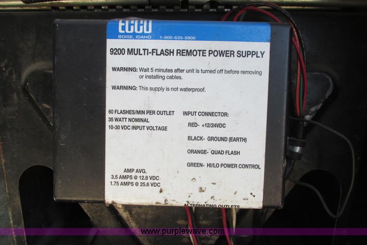 image for item G8358 1992 International 4700 service truck