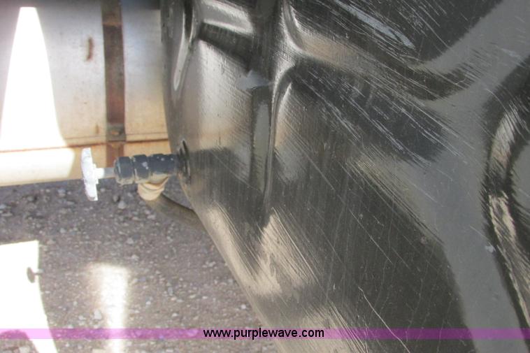 image for item G8358 1992 International 4700 service truck