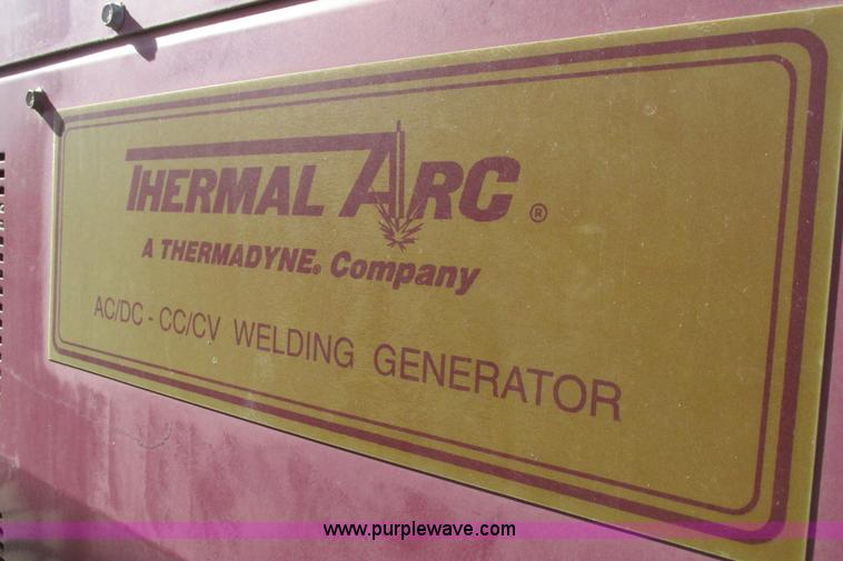 image for item G8358 1992 International 4700 service truck