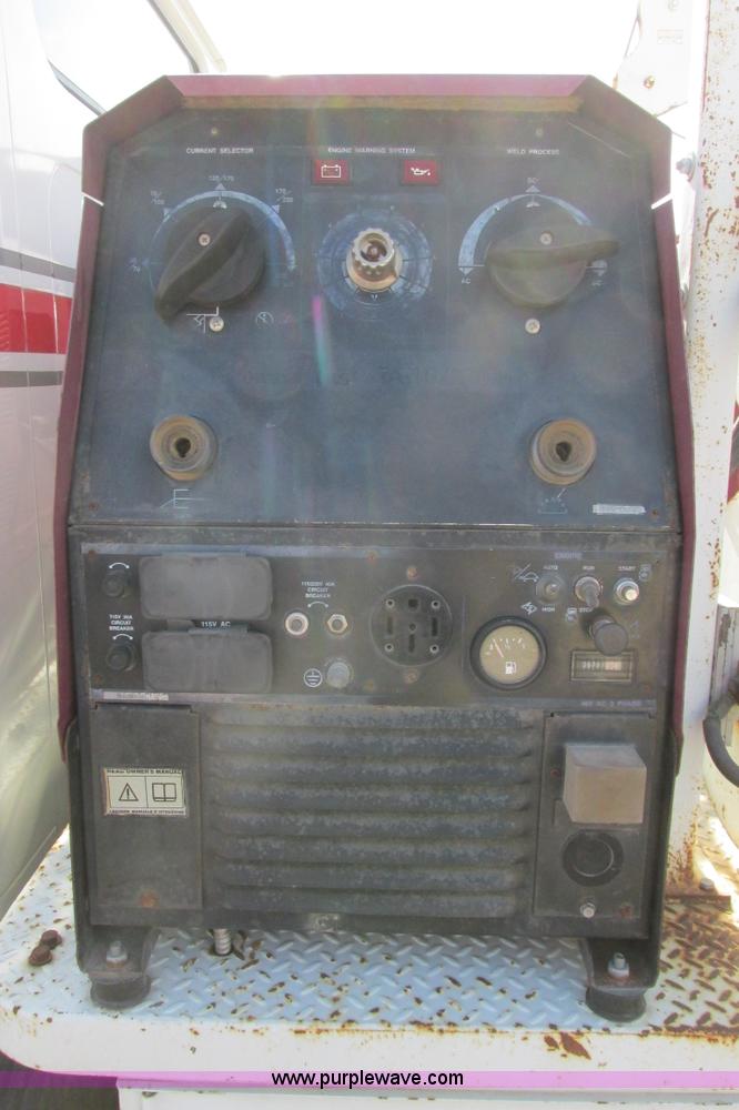 image for item G8358 1992 International 4700 service truck