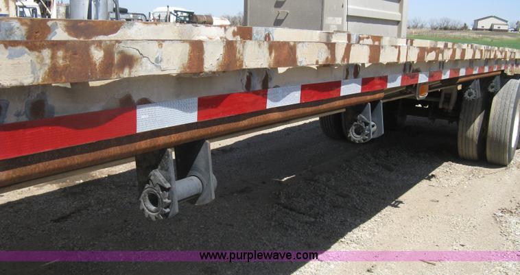 image for item G8409 1995 Viking V-F-96-48 flatbed trailer