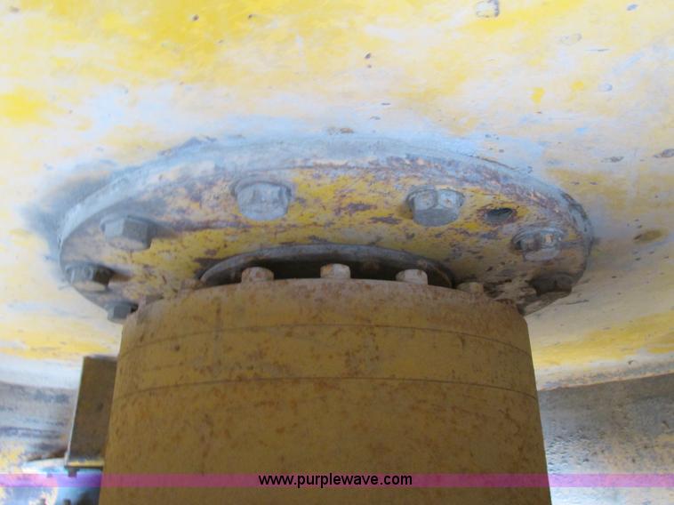 image for item G8778 1994 Dynapac CA25PD vibratory pad foot roller