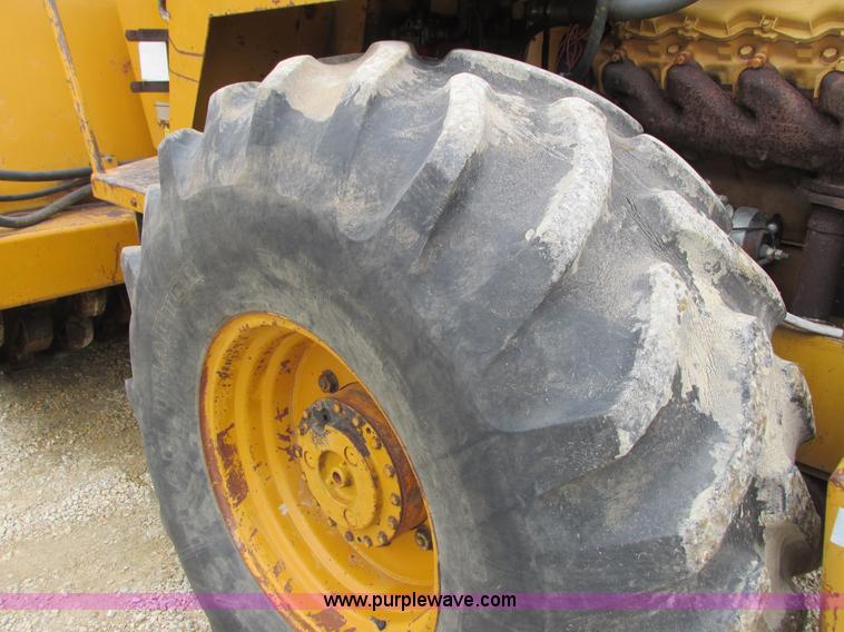 image for item G8778 1994 Dynapac CA25PD vibratory pad foot roller