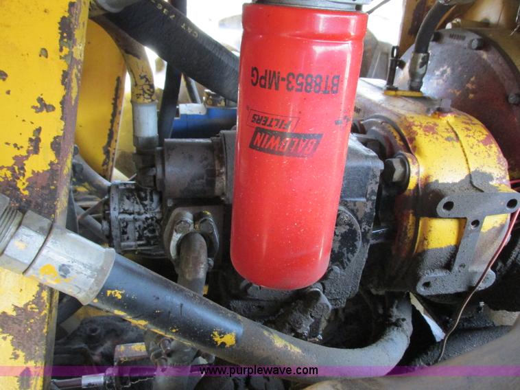 image for item G8778 1994 Dynapac CA25PD vibratory pad foot roller