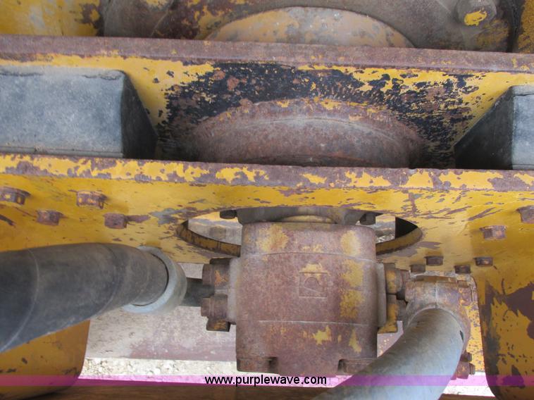 image for item G8778 1994 Dynapac CA25PD vibratory pad foot roller