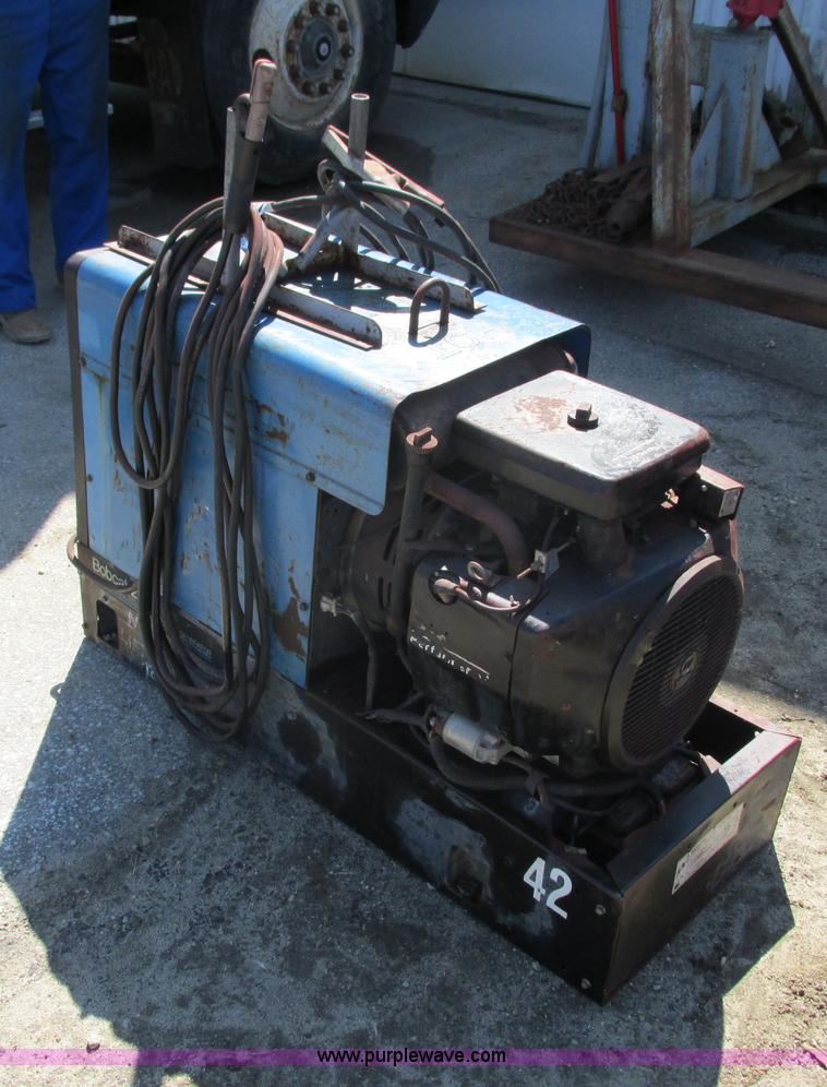 image for item G8780 Miller Bobcat 225G welder/generator