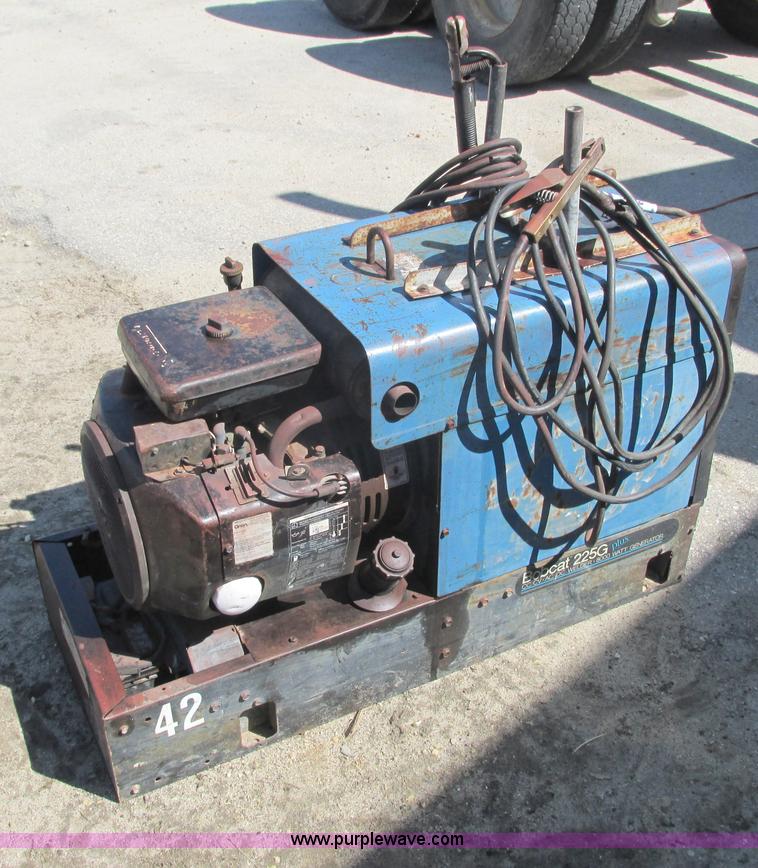 image for item G8780 Miller Bobcat 225G welder/generator