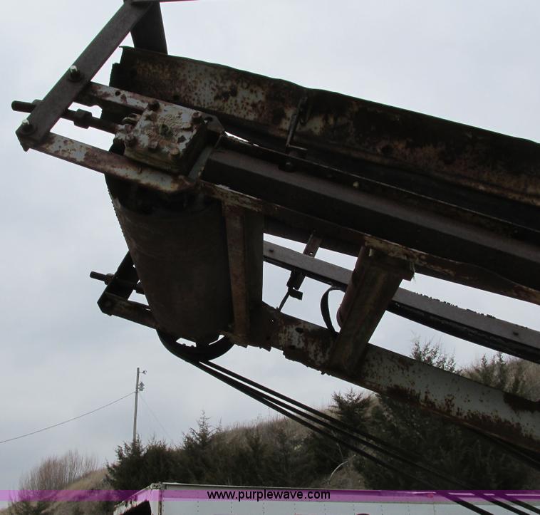 image for item G8786 Wisconsin foundry jaw crusher