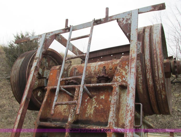image for item G8786 Wisconsin foundry jaw crusher