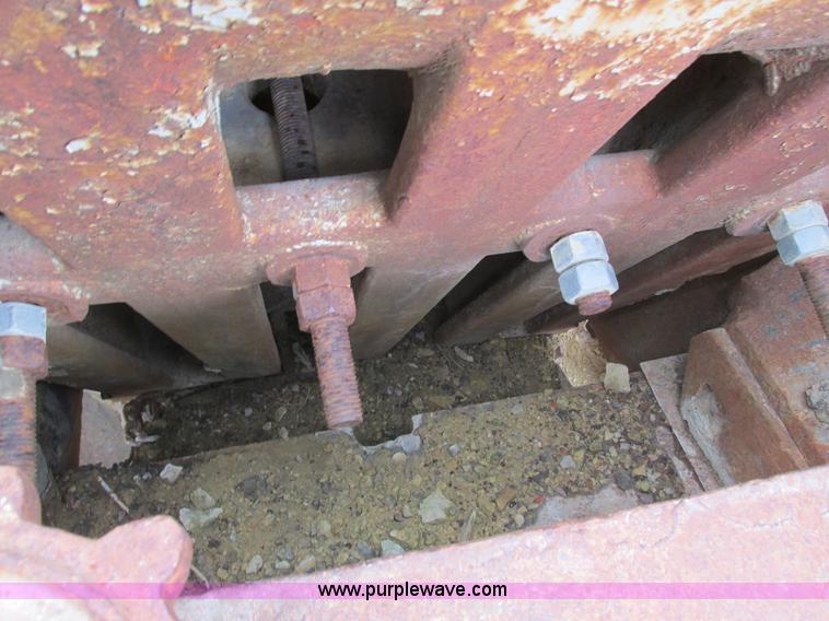 image for item G8786 Wisconsin foundry jaw crusher