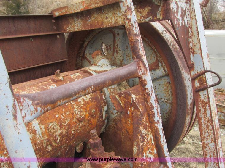 image for item G8786 Wisconsin foundry jaw crusher